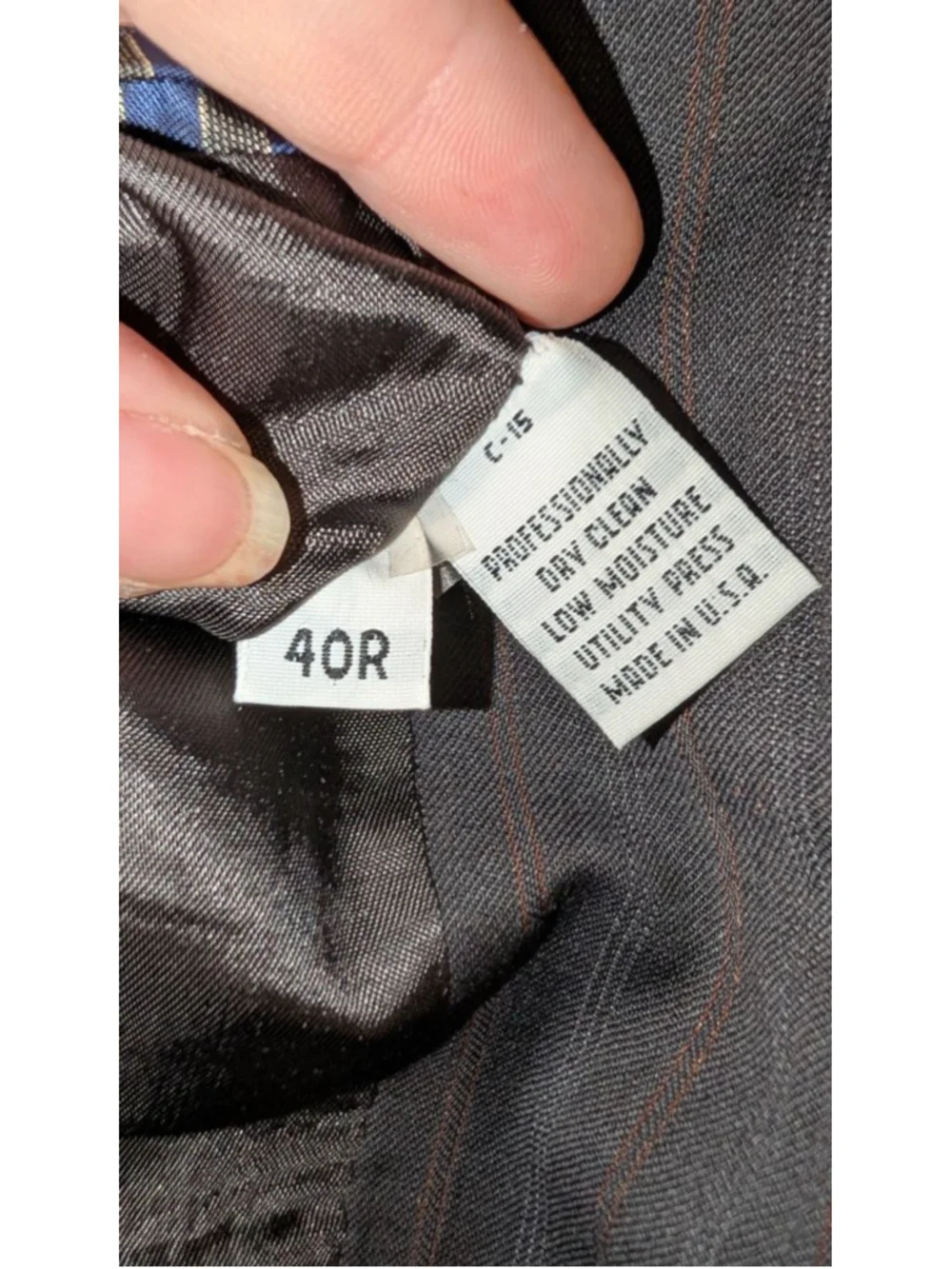 Kenneth Cole Gray Pinstripe Sport Coat 40R, Mens
